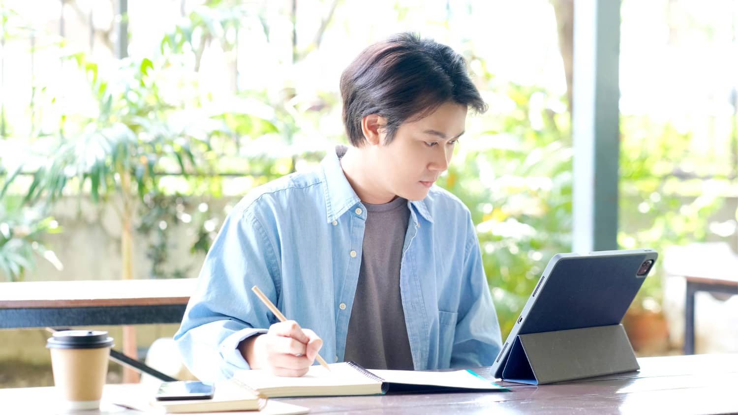 การพัฒนาตนเอง เริ่มต้นได้ง่าย ๆ จากศึกษาสิ่งที่เราสนใจ